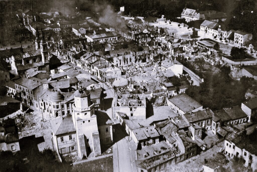 Велюнь после бомбардировки 1 сентября 1939 года